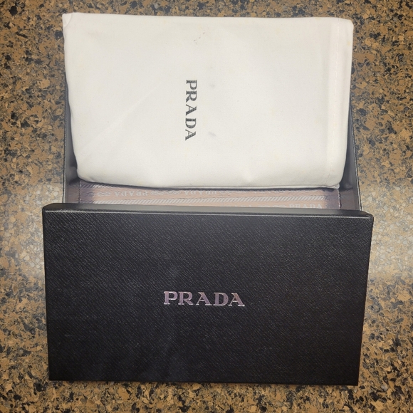 EUC PRADA Lux Zip Around Long Wallet in Peony - Picture 14 of 16